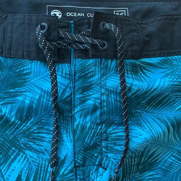 Nwot. Ocean current swim trunks for men - Picture 6 of 8